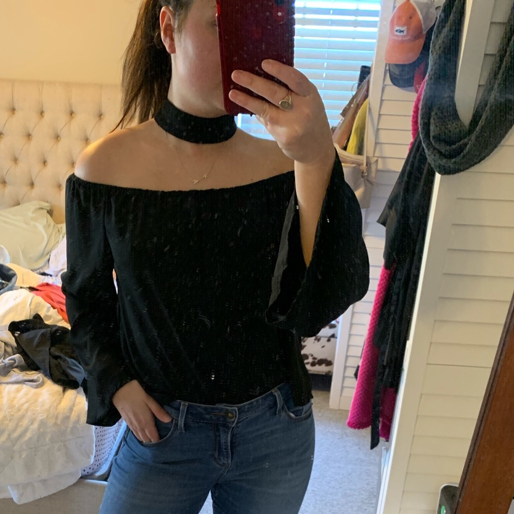 Black Flowy Top
